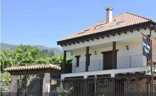 Hotel Rural Robles Jarandilla de la Vera Exterior photo